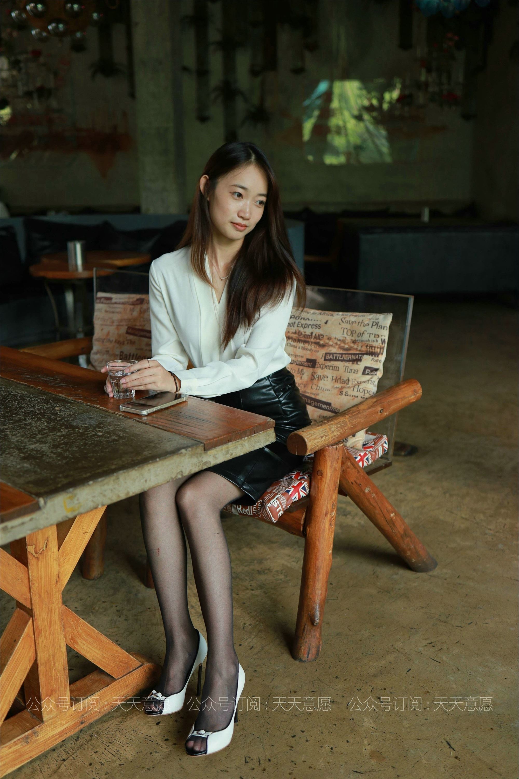 IESS异思趣向  2021.06.30 丝享家847：小高《OL黑玫瑰》